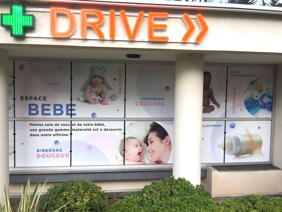 covering-vitrine-pharmacie-4